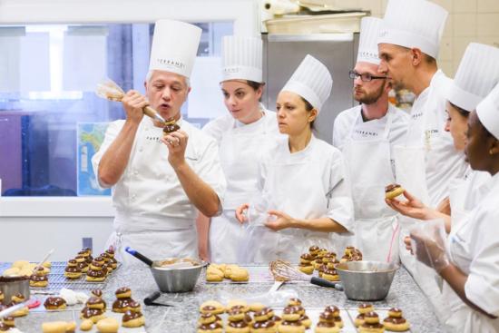 Comment Surfer sur les Tendances en Pâtisserie