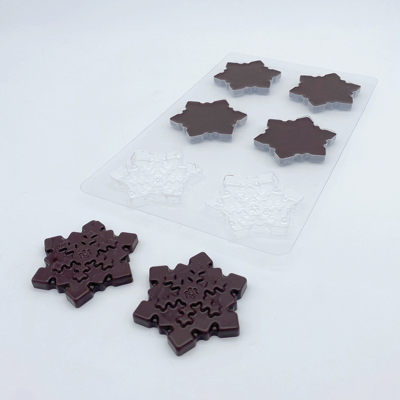 Snowflake chocolate mold – 6 embossed cavities to fill