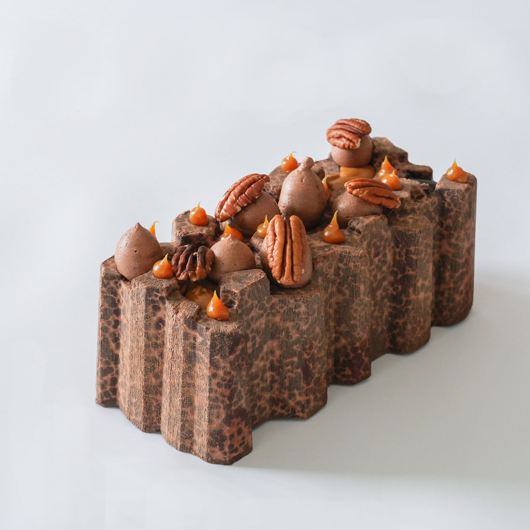 Moule à bûche forme originale en plastique : forme rocher