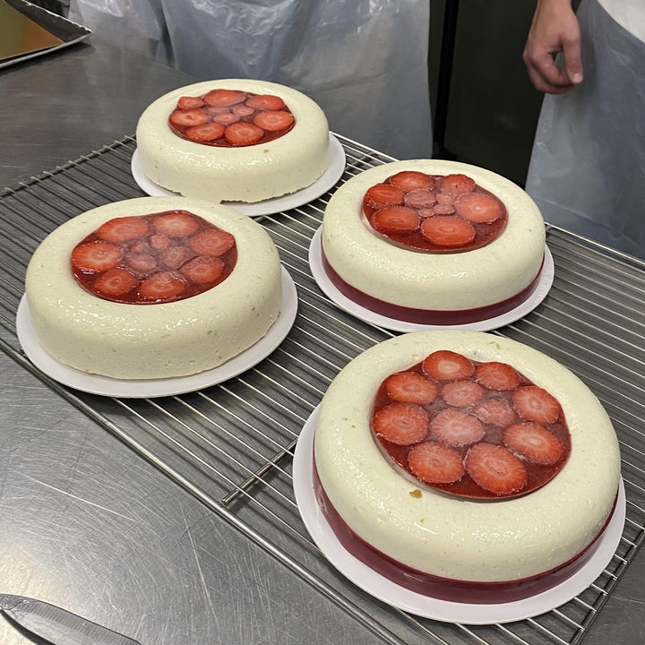 Moule à entremets - Rond bords arrondis avec nid H40 Ø180