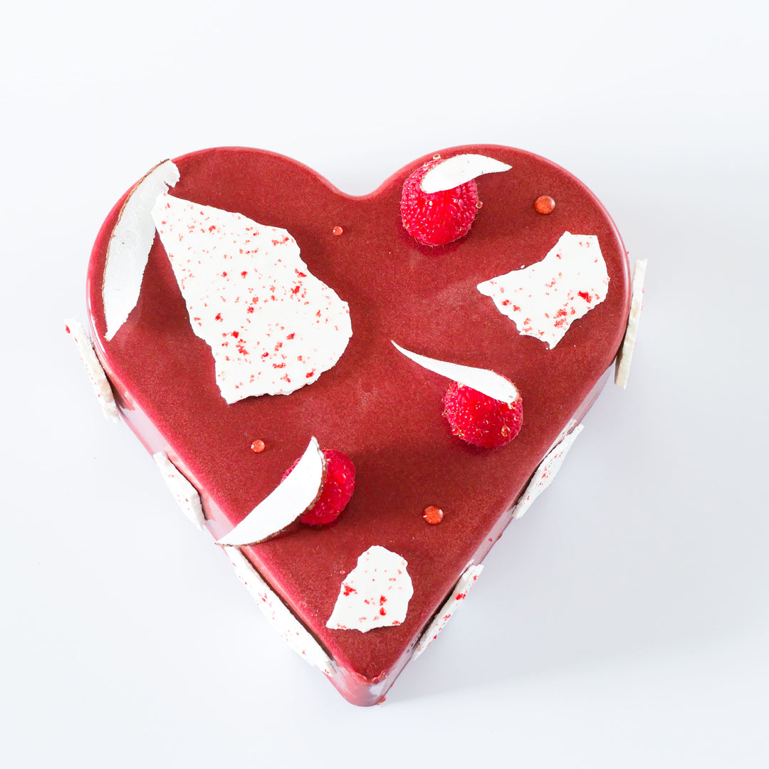 Moule à gâteau en forme de coeur pour partager l'amour avec un dessert