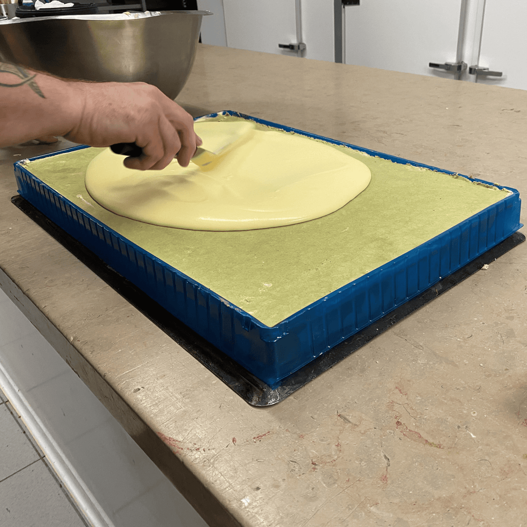 Montage entremets cadre pâtisserie en plastique