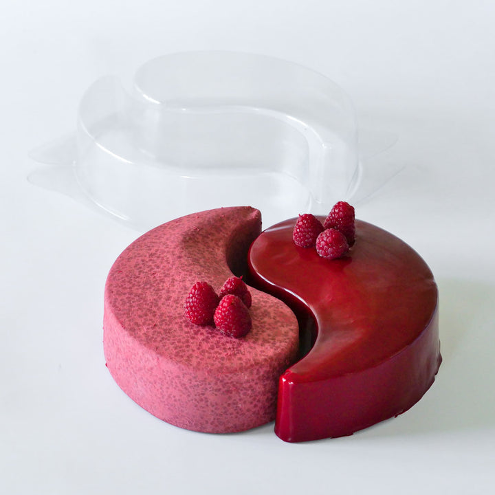 Moule plastique pour confectionner un gâteau zen Yin & Yang